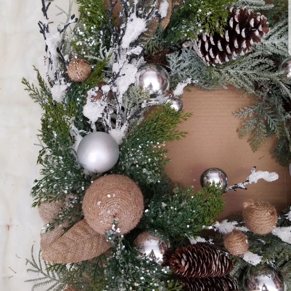 Woodland 26" Wreath - Picture 2 of 3